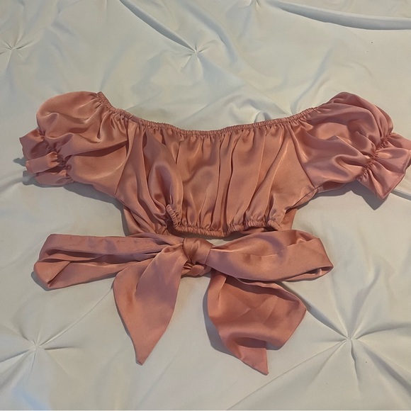 Women Ruffle Off Shoulder Crop Top Satin Strapless Short Sleeve Self Tie Blouse - Picture 4 of 7